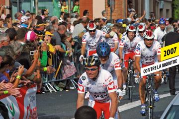 Tour de France Expo photo dans la cour de l'Hôtel de ville