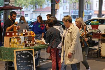 Dernière soirée festive du marché du Casteviel