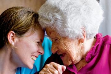 Trait d'union : pour briser la solitude des personnes âgées